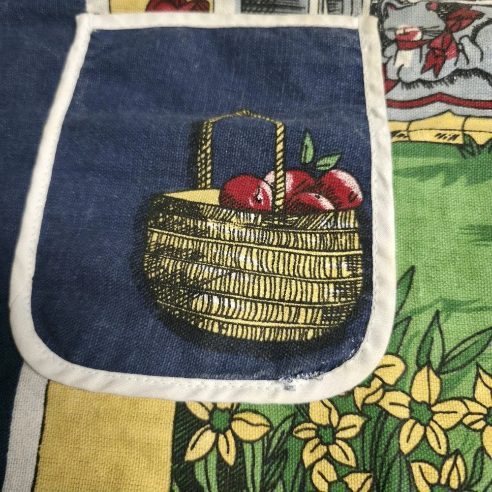 Vtg Joan Kessler Concord Fabric Apron Harvest Scene Apples Bunnies Farmhouse 80s